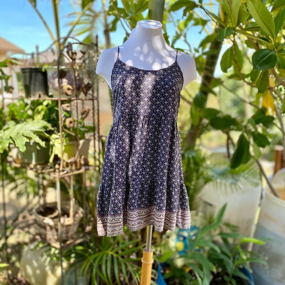 mahina Tops - Mahina bohemian top with criss cross back details.